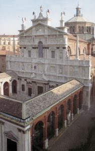 Santa Maria dei Miracoli, esterno