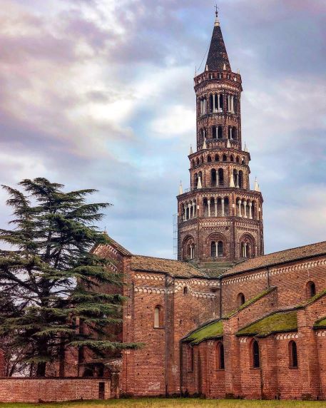 Abbazia di Chiaravalle: la torre nolare