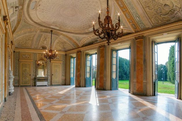 villa Litta Borromeo: interni